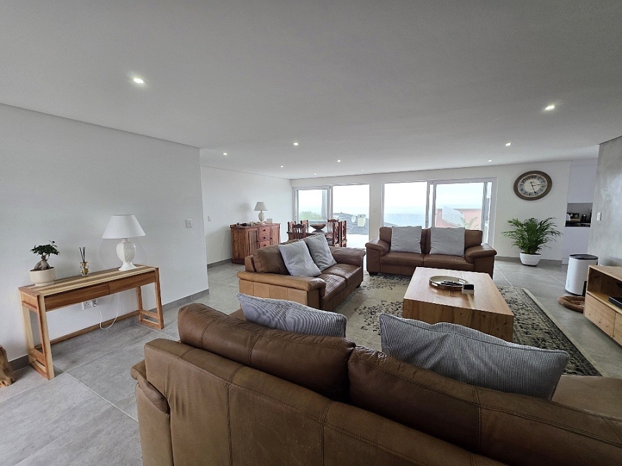 3 Bedroom Property for Sale in Dana Bay Western Cape